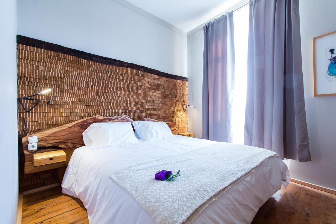 Feel At Home Guest House Ovar Bagian luar foto
